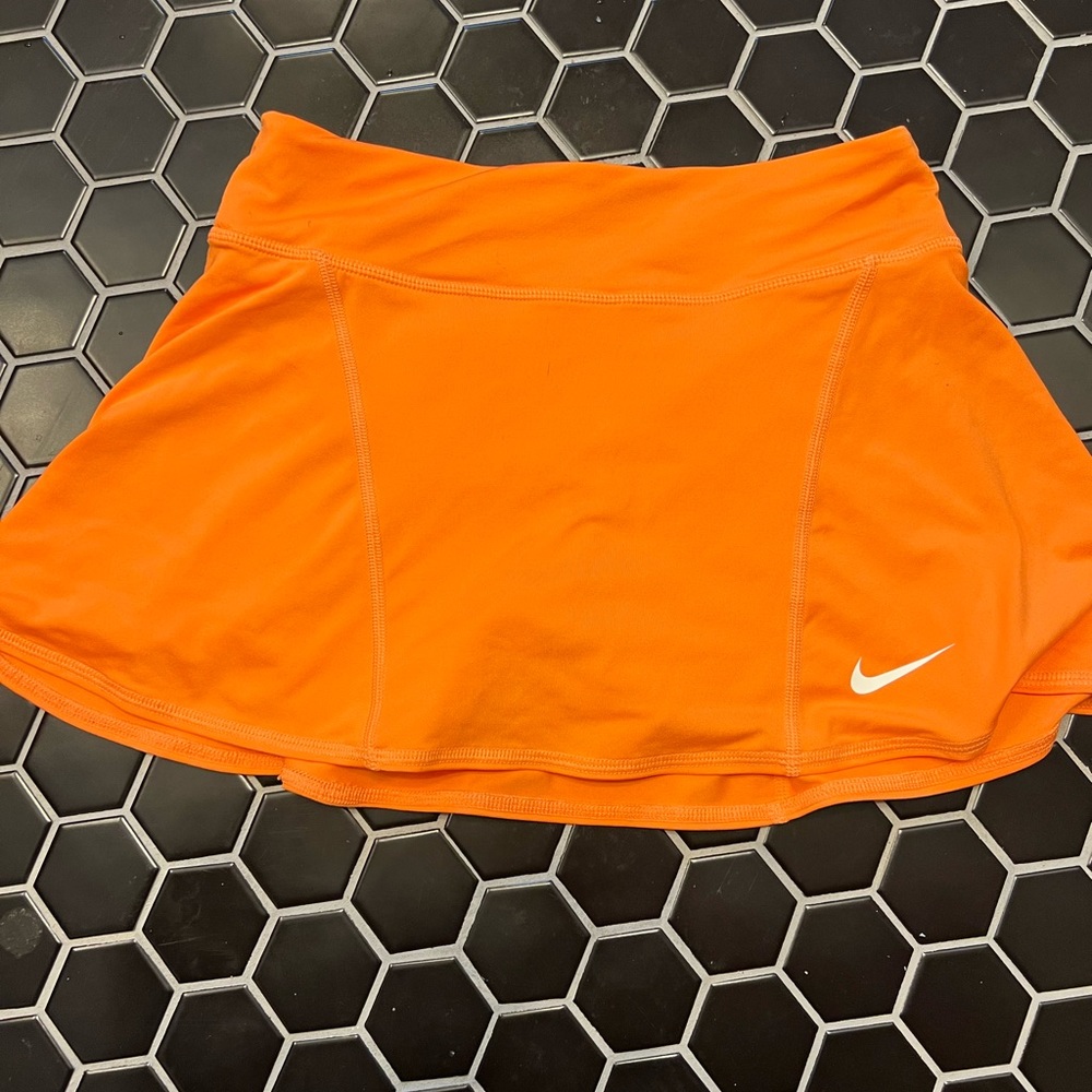 Orange Nike tennis gold skirt with liner